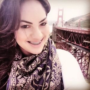 Meet your Posher, Saray